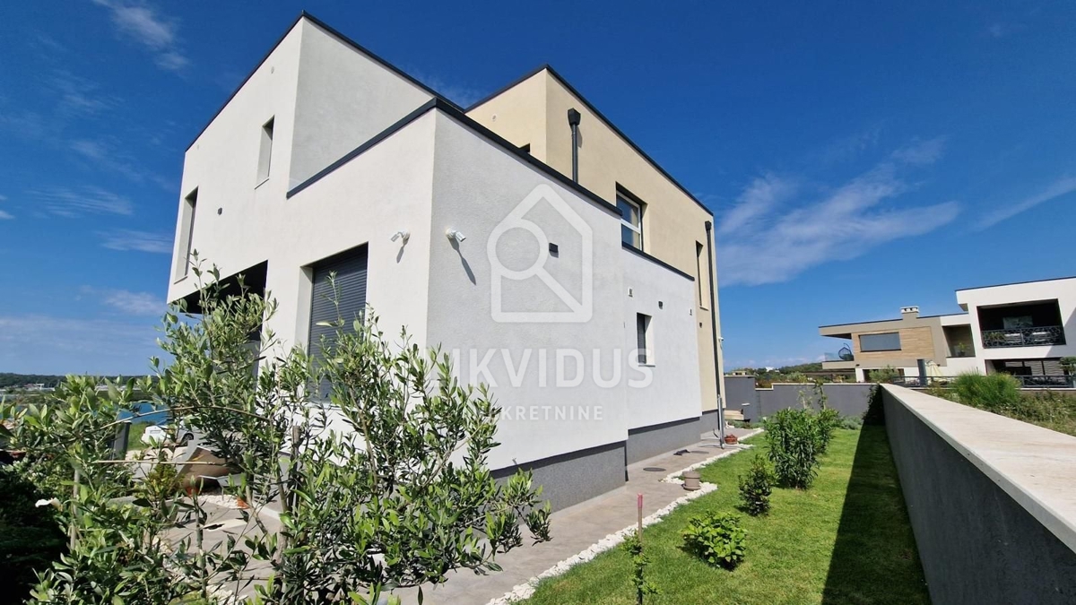 Hiša Medulin, 135m2