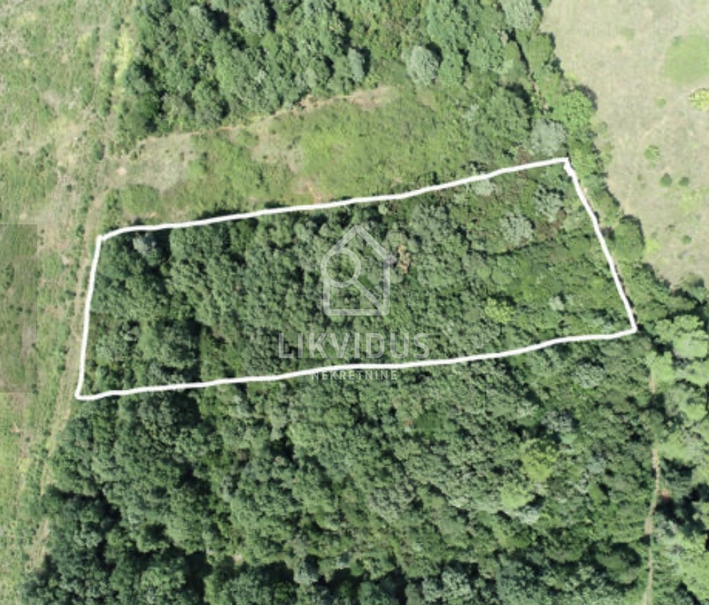 Zemljišče Medulin, 5.875m2