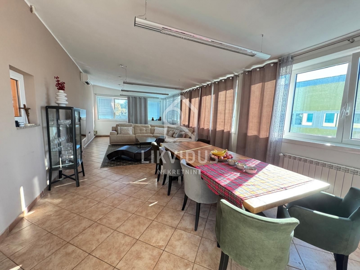 Poslovni prostor Medulin, 246m2