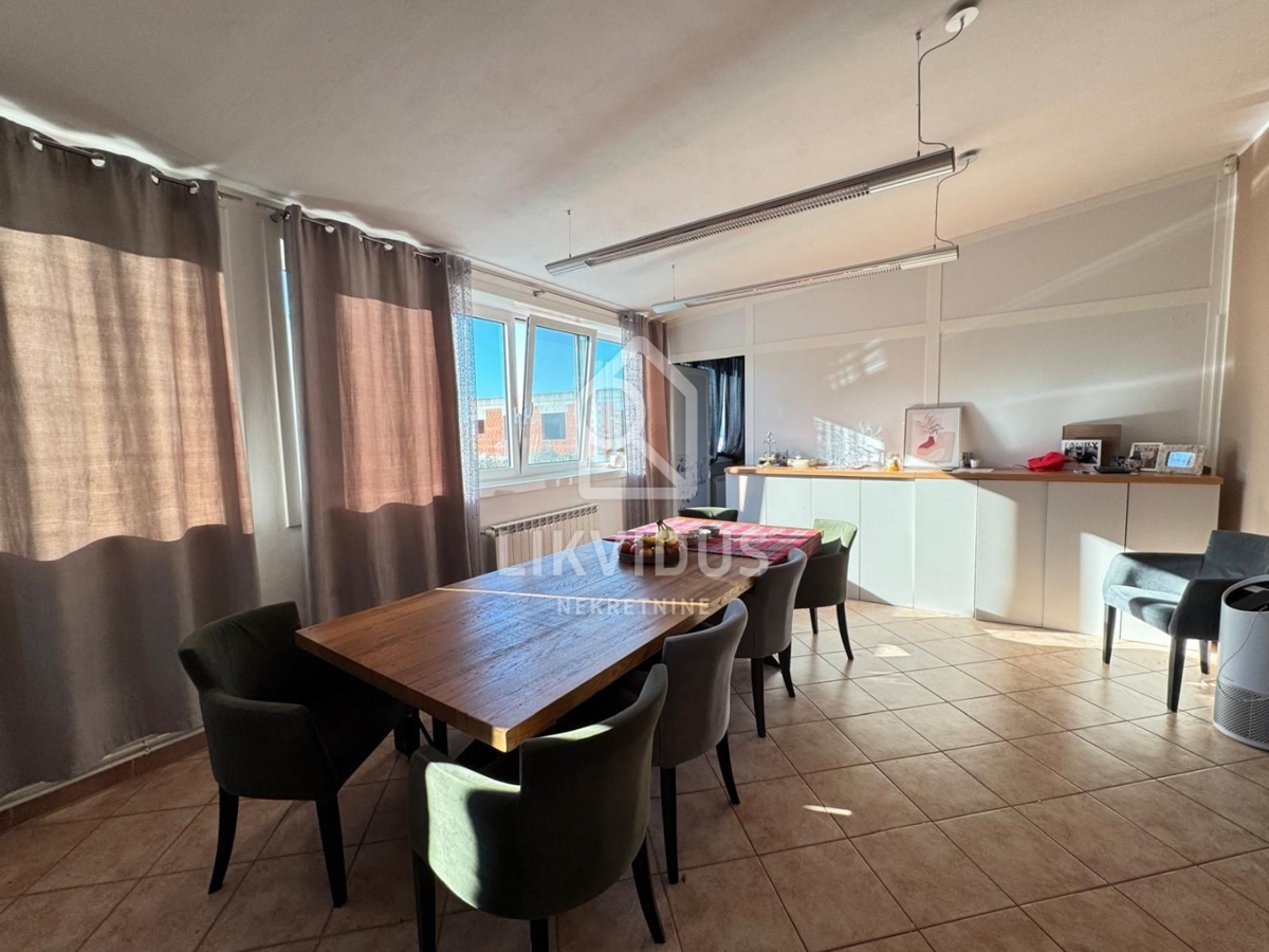 Poslovni prostor Medulin, 246m2