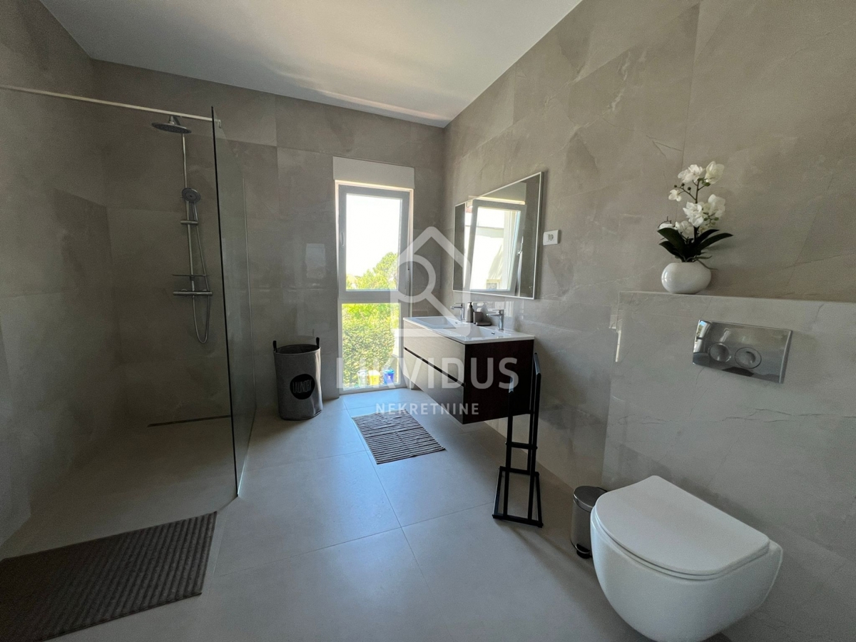 Hiša Fažana, 180m2