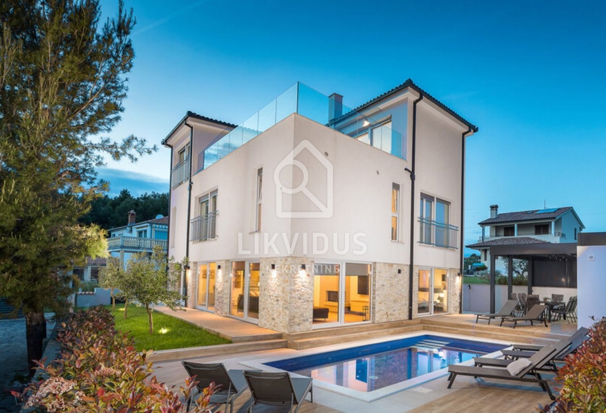 Hiša Fažana, 180m2