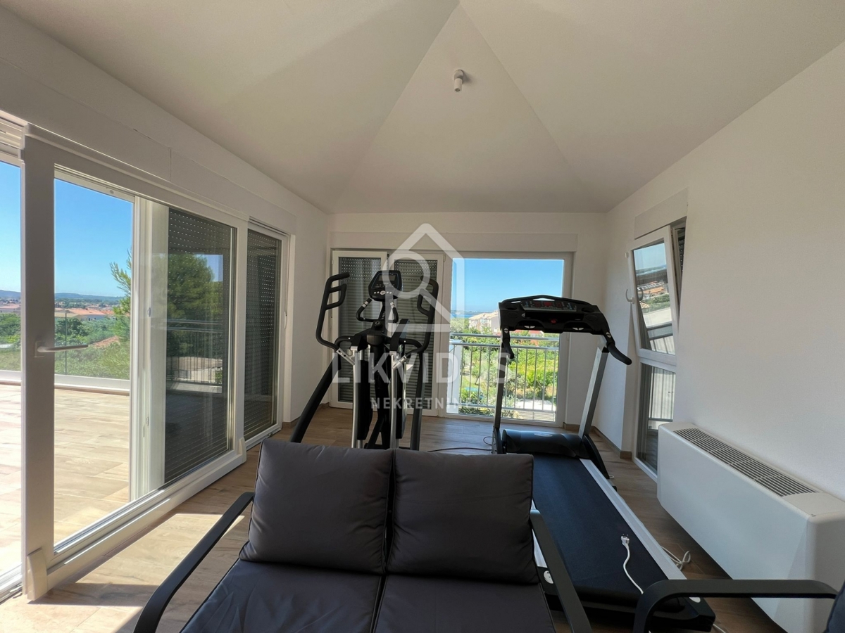 Hiša Fažana, 180m2