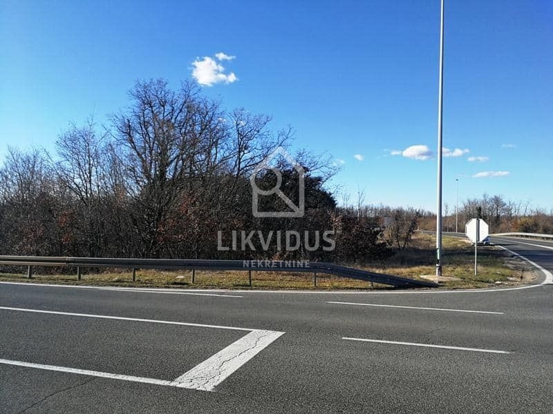 Zemljišče Kanfanar, 46.093m2