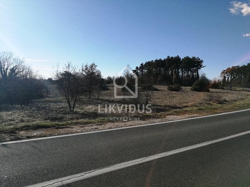 Zemljišče Kanfanar, 46.093m2