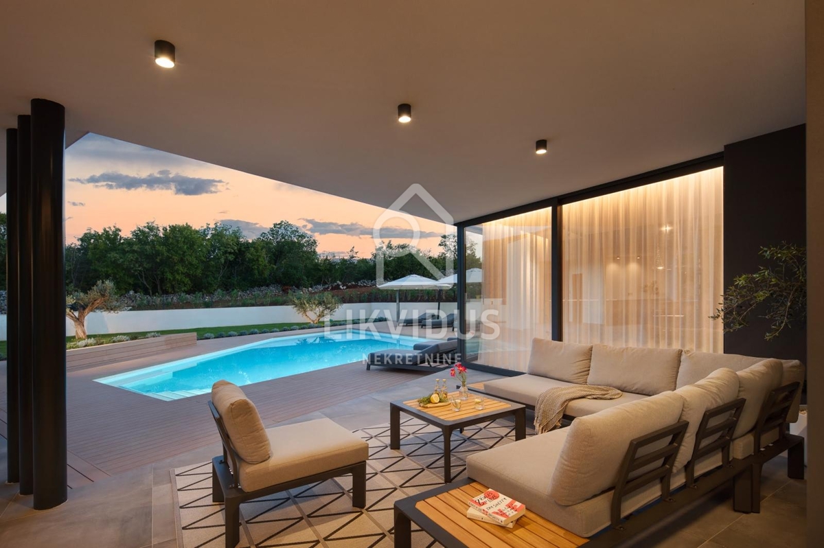 Hiša Brgod, Raša, 506m2