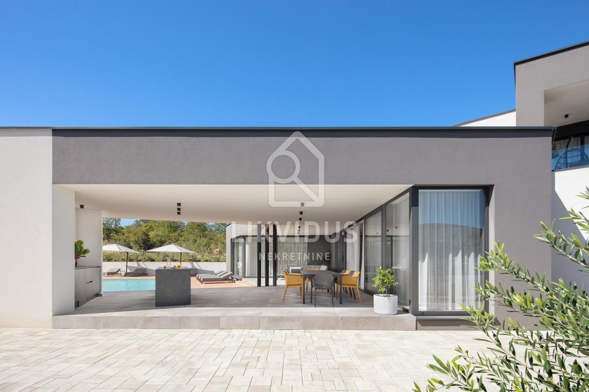 Hiša Brgod, Raša, 506m2