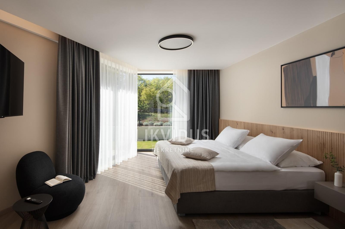 Hiša Brgod, Raša, 506m2