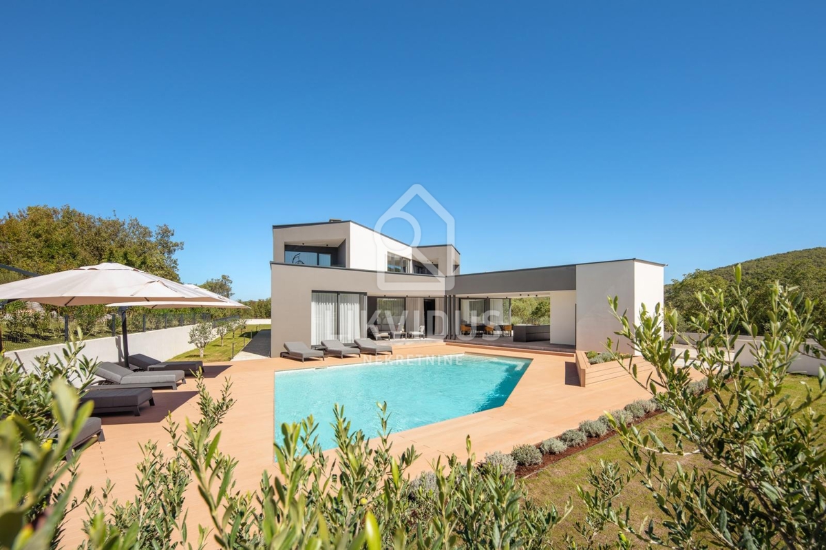 Hiša Brgod, Raša, 506m2