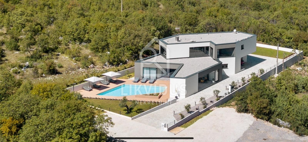 Hiša Brgod, Raša, 506m2