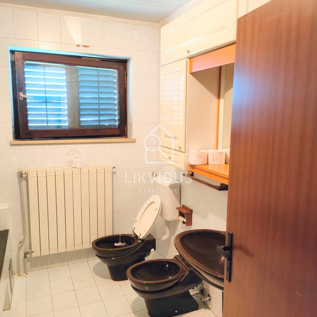 Hiša Stari Pazin, Pazin, 208m2