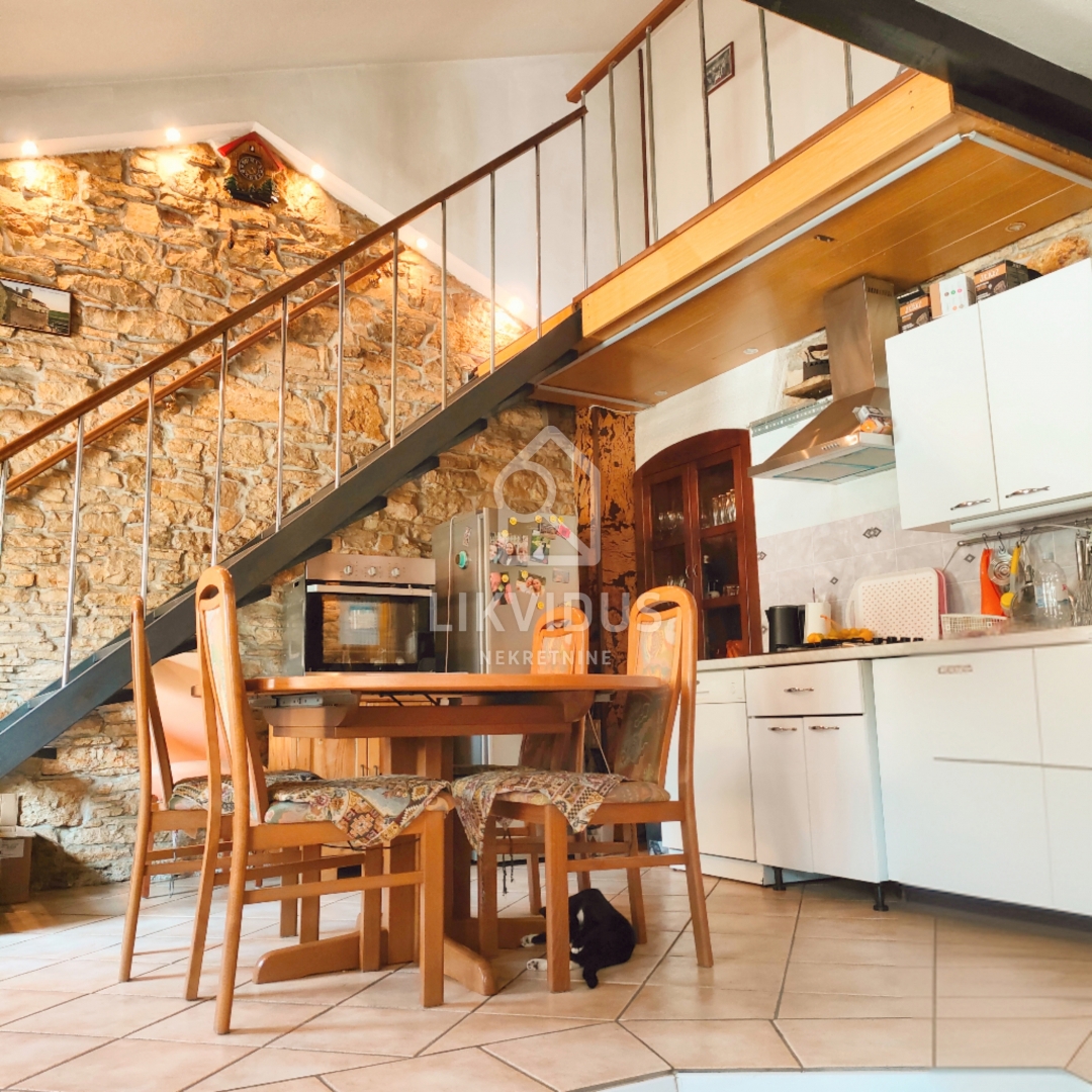 Hiša Stari Pazin, Pazin, 208m2