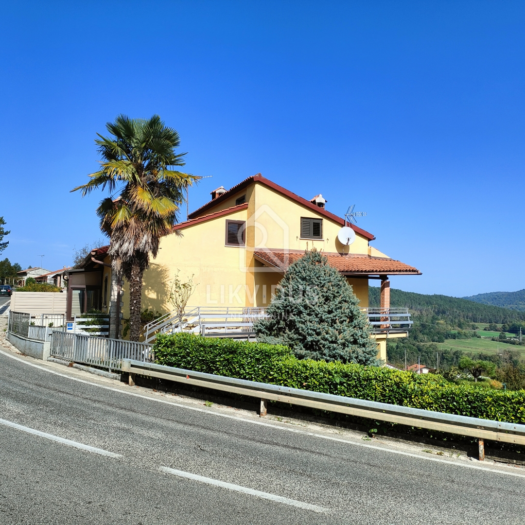 Hiša Stari Pazin, Pazin, 208m2