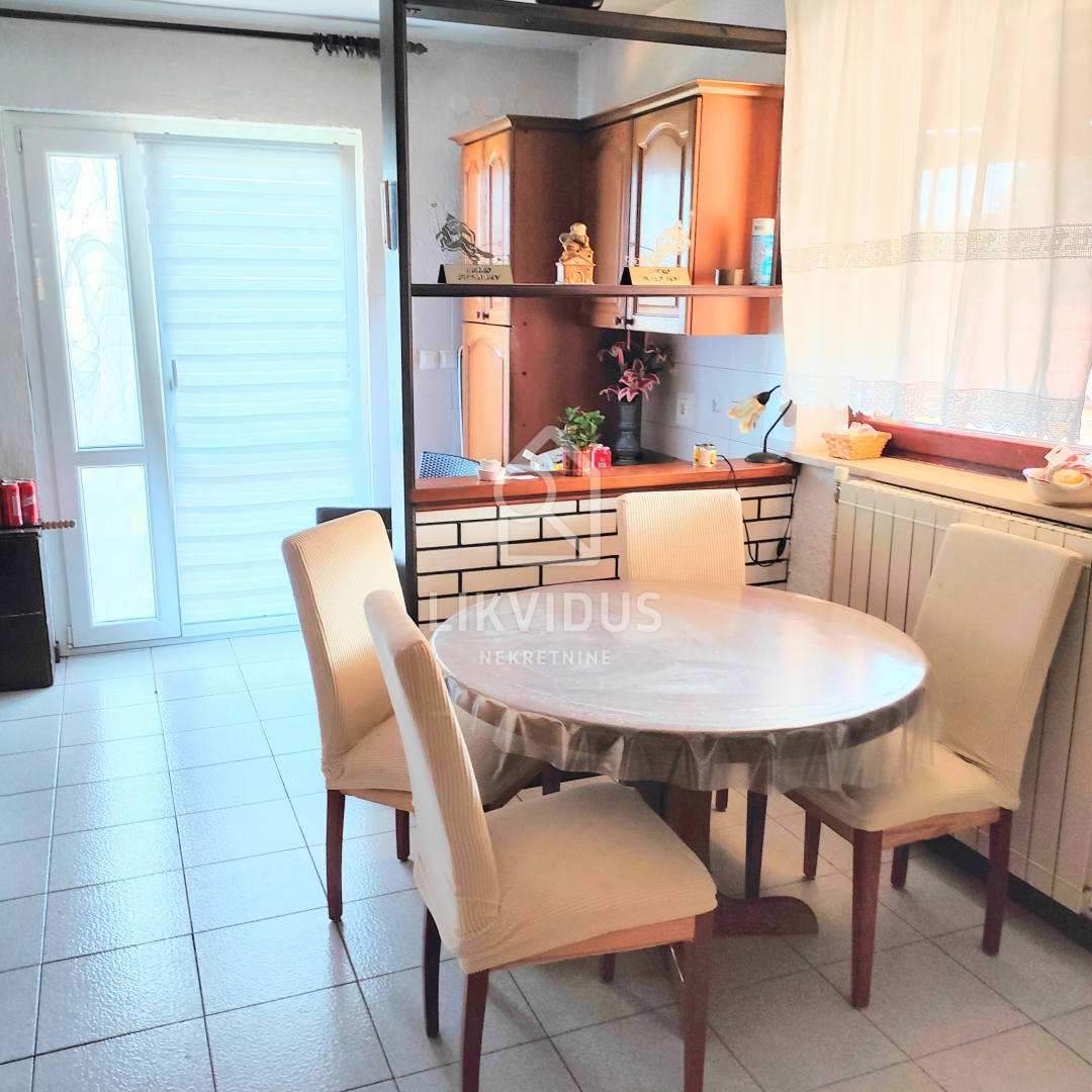 Hiša Stari Pazin, Pazin, 208m2