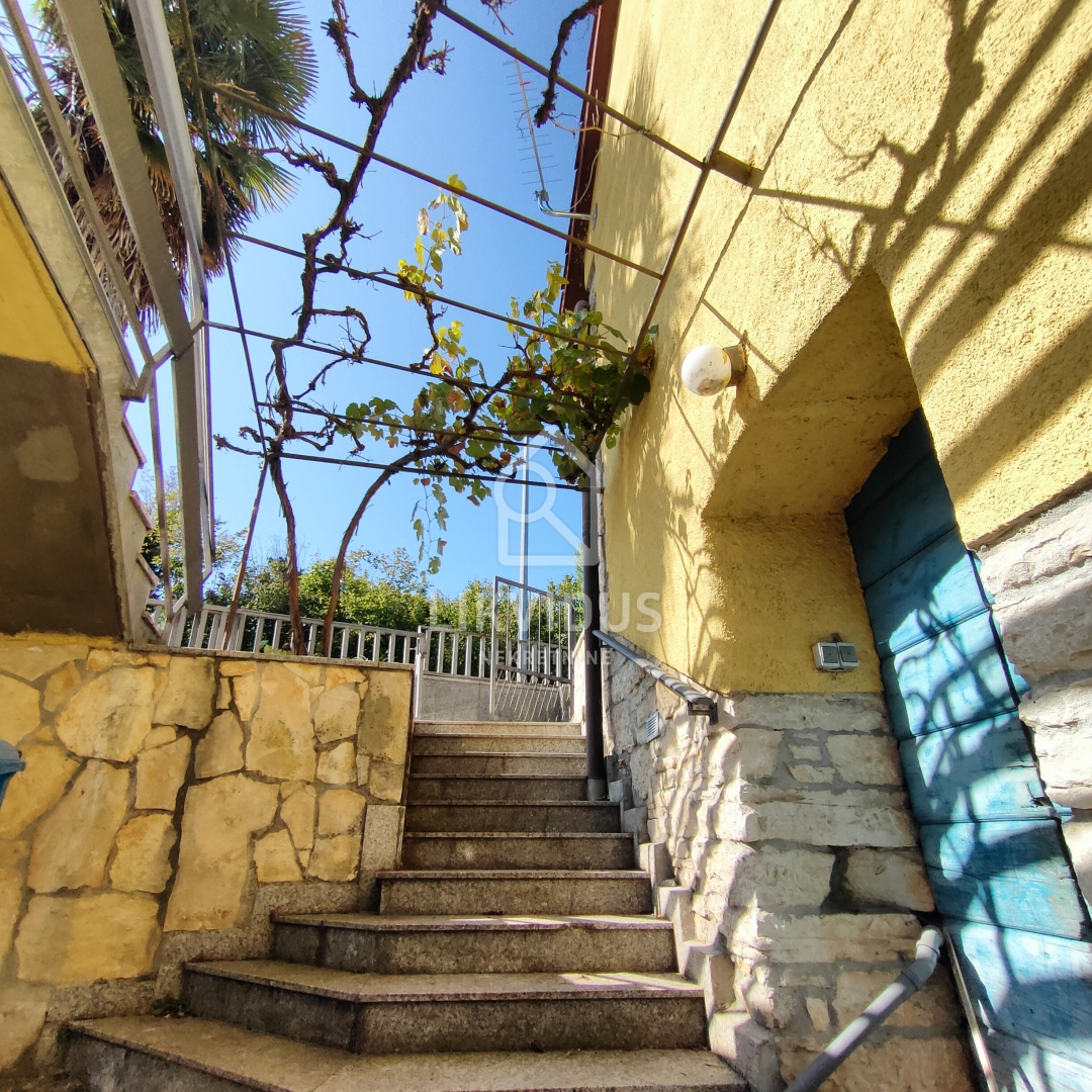 Hiša Stari Pazin, Pazin, 208m2