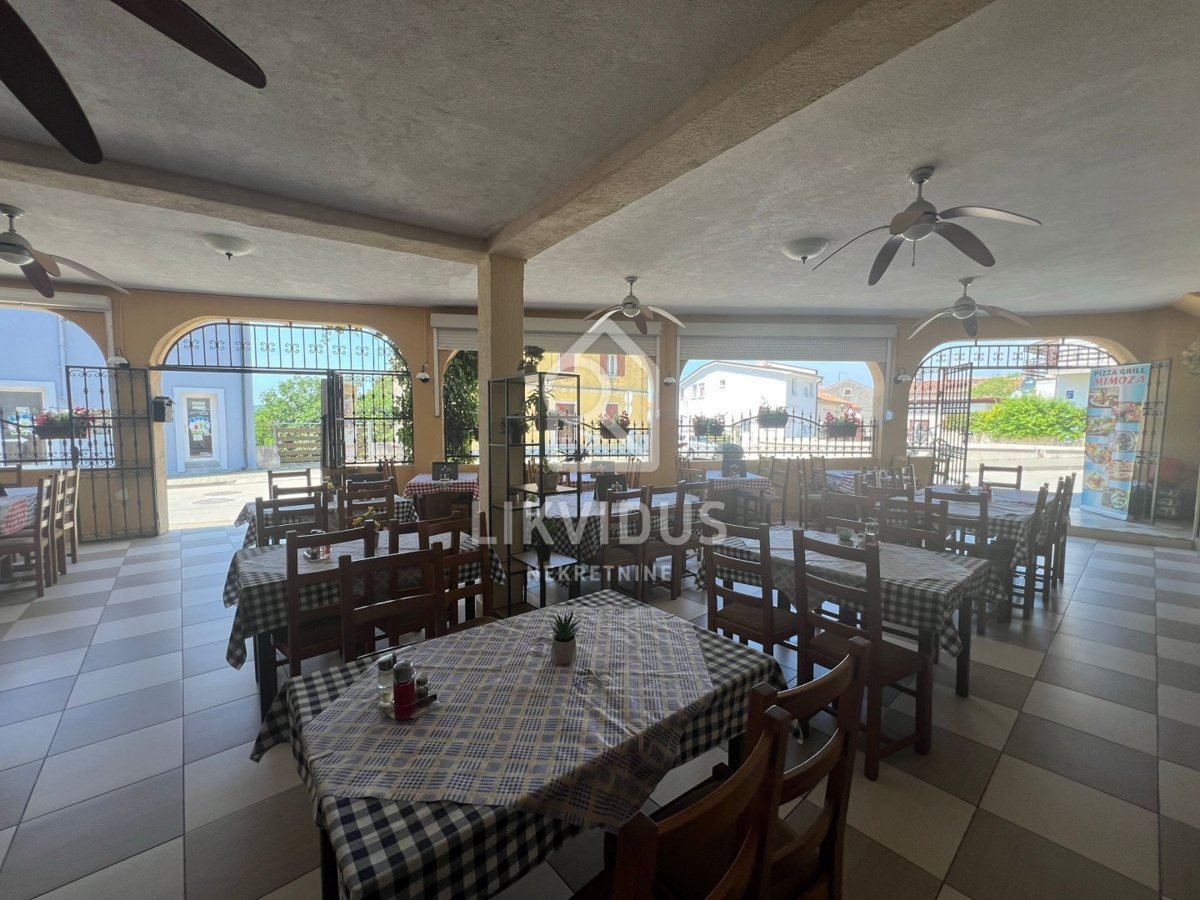 Poslovni prostor Medulin, 655m2