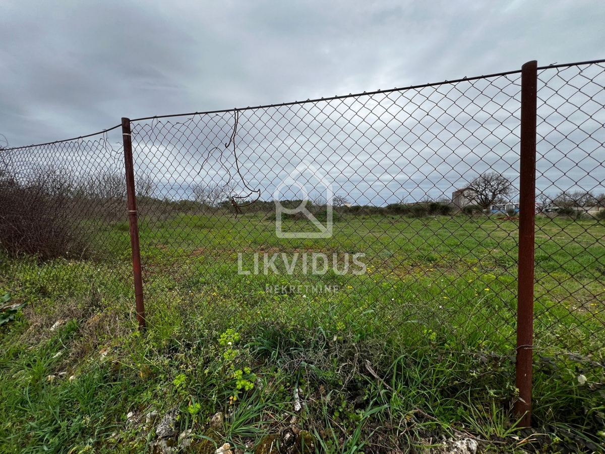 Zemljišče Marčana, 6.162m2