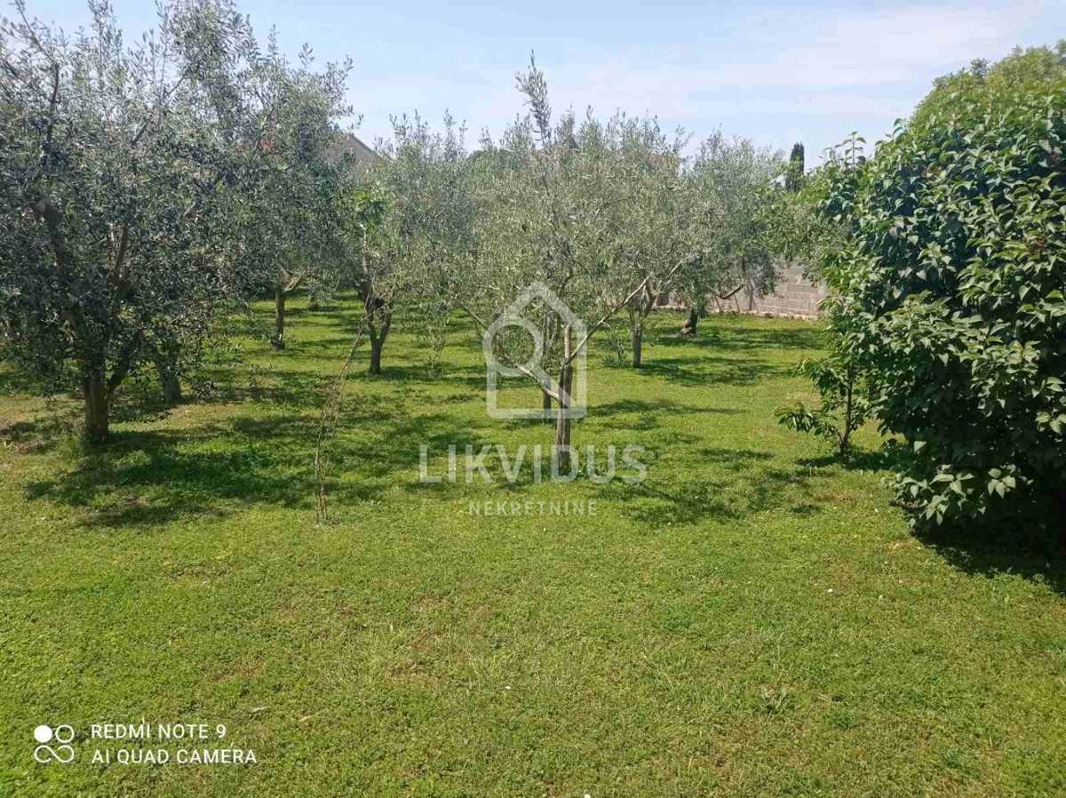 Hiša Medulin, 300m2