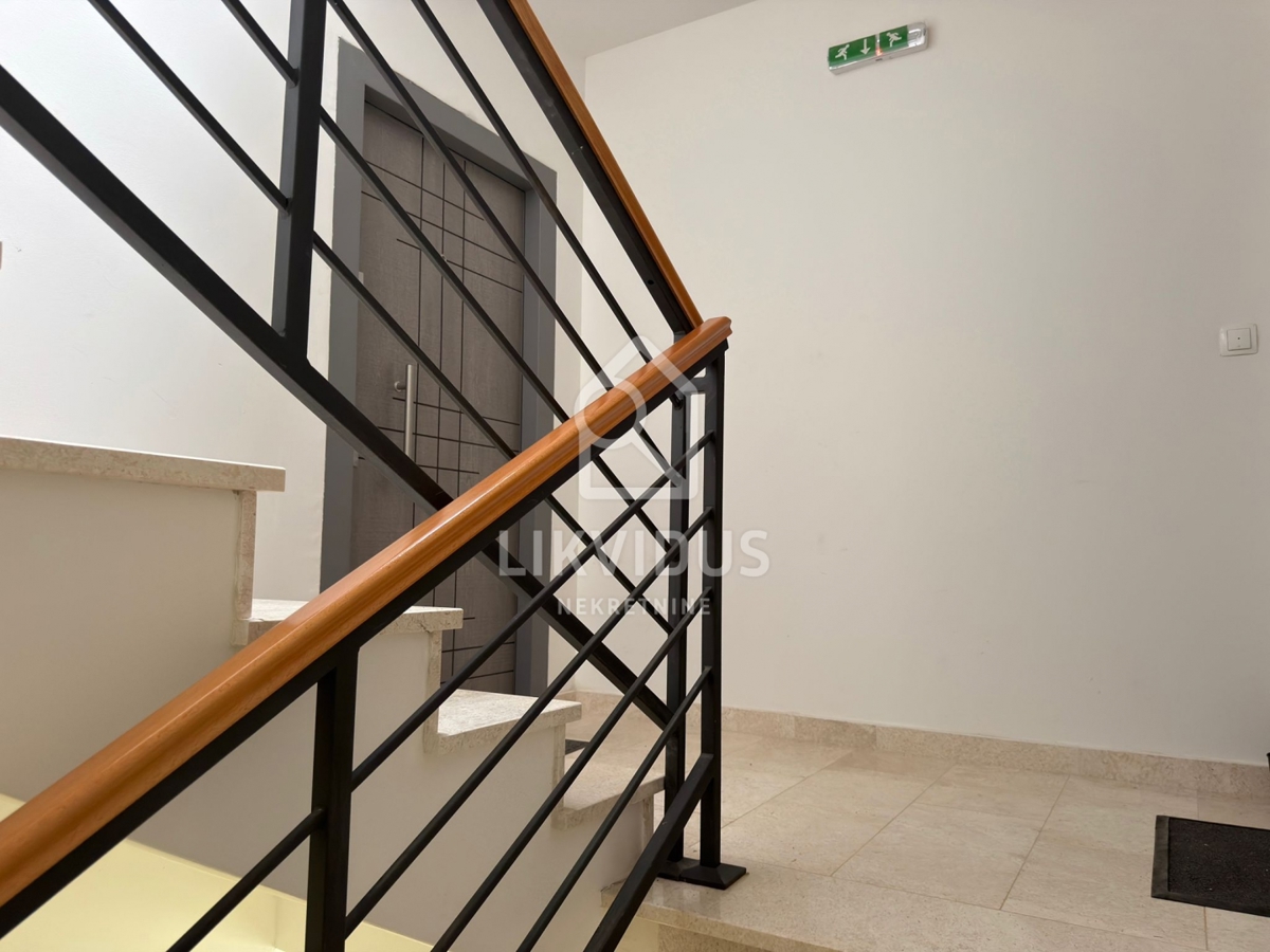 Moderno stanovanje, Medulin, 52 m², 2 spalnici + dnevna soba