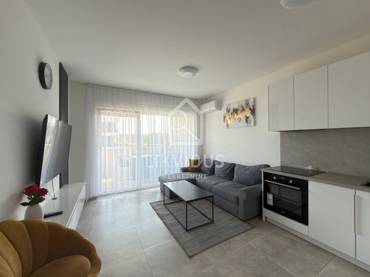 Moderno stanovanje, Medulin, 52 m², 2 spalnici + dnevna soba