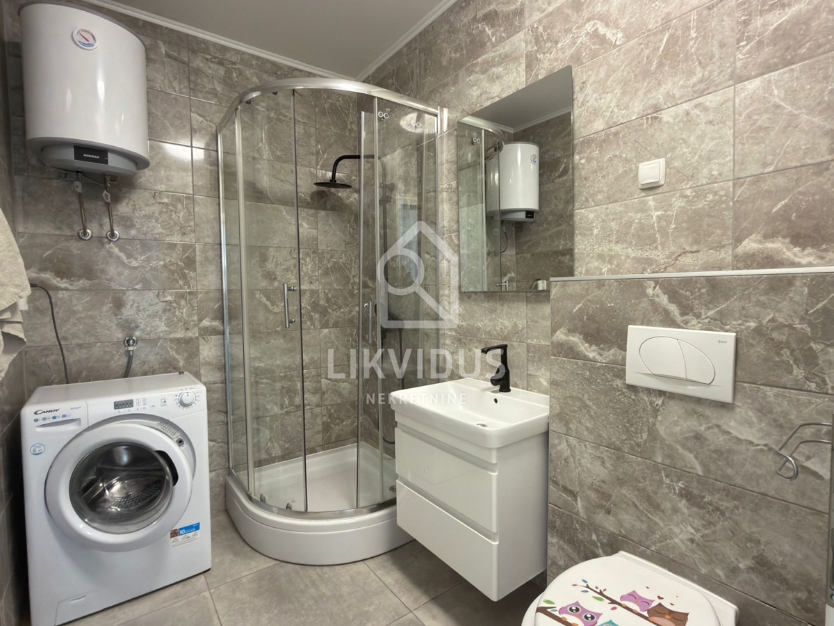 Moderno stanovanje, Medulin, 52 m², 2 spalnici + dnevna soba