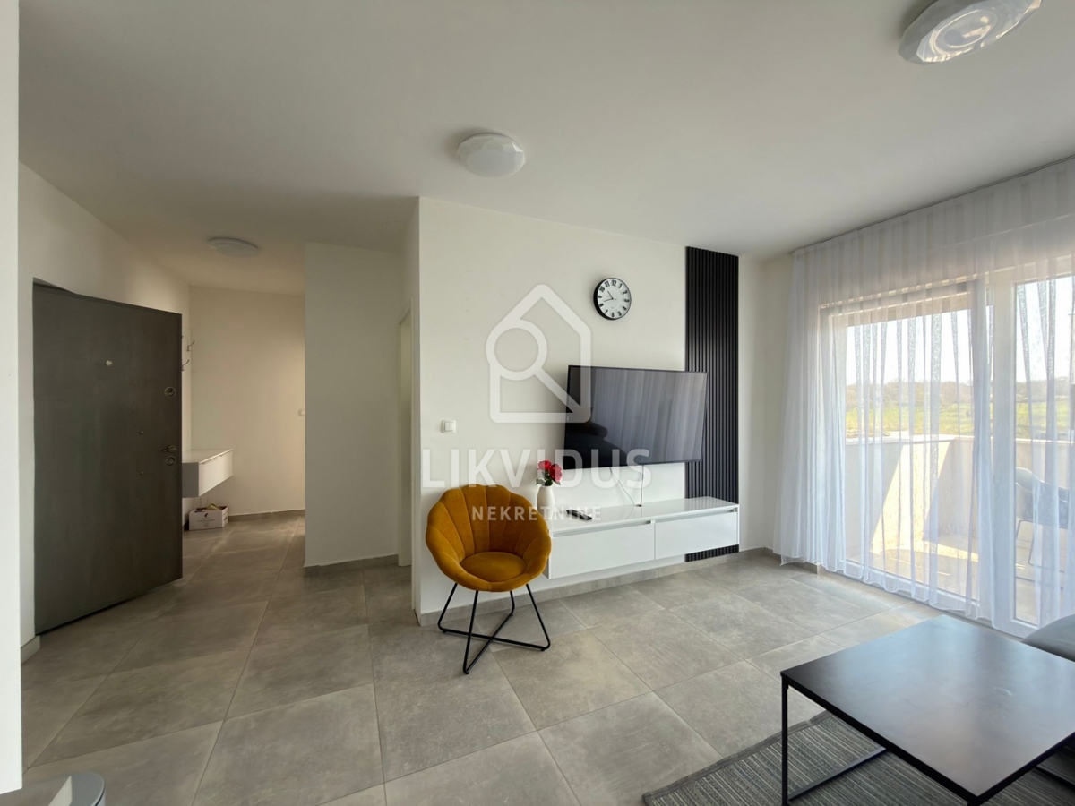 Moderno stanovanje, Medulin, 52 m², 2 spalnici + dnevna soba