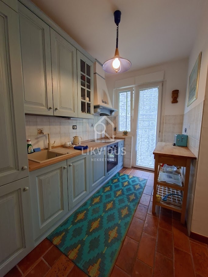 Stanovanje Centar, Pula, 109,49m2