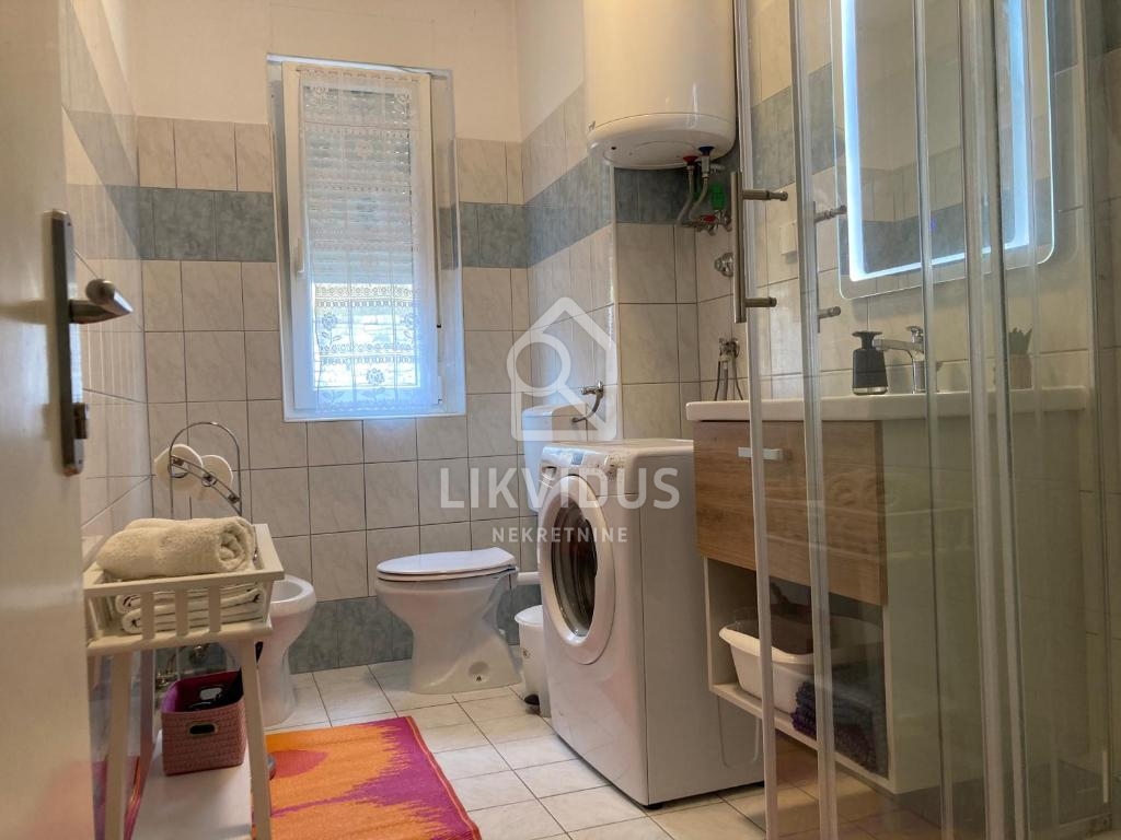 Stanovanje Centar, Pula, 109,49m2