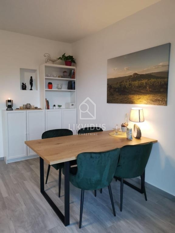 Stanovanje Centar, Pula, 109,49m2