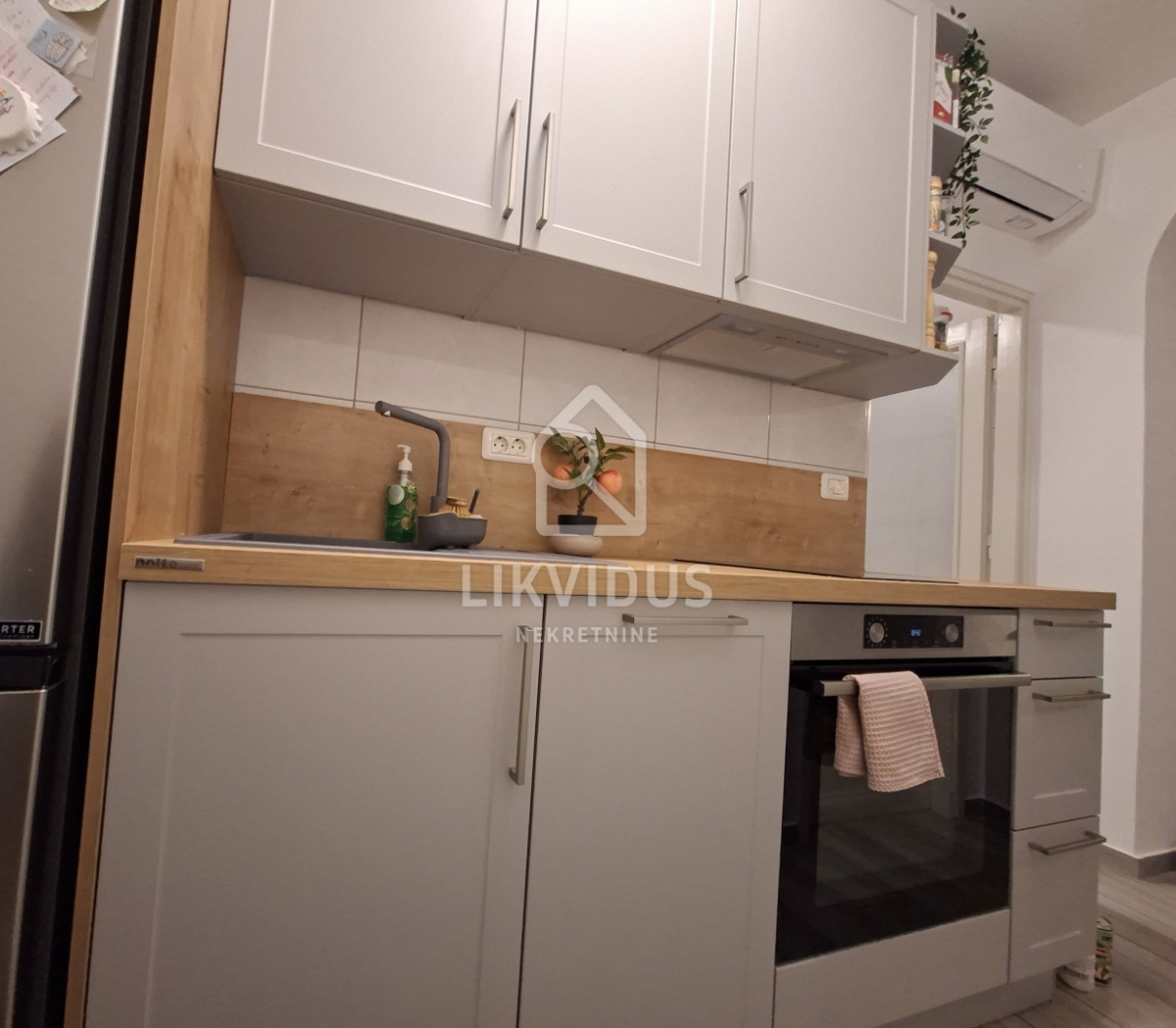 Stanovanje Centar, Pula, 109,49m2