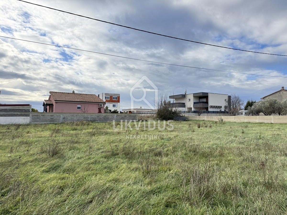 Zemljišče Škatari, Pula, 851m2