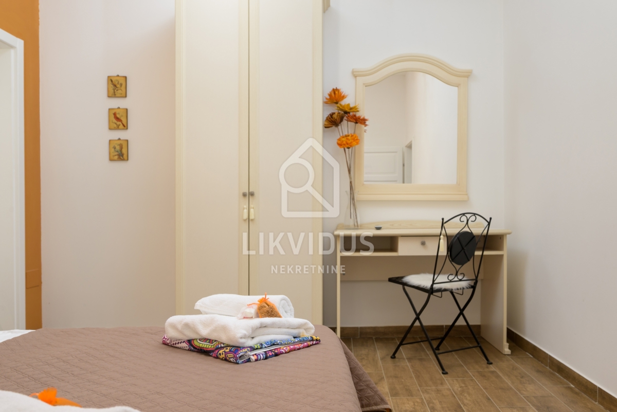 Hiša Svetvinčenat, 180m2