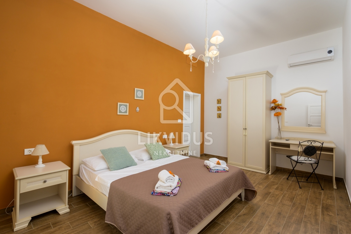 Hiša Svetvinčenat, 180m2