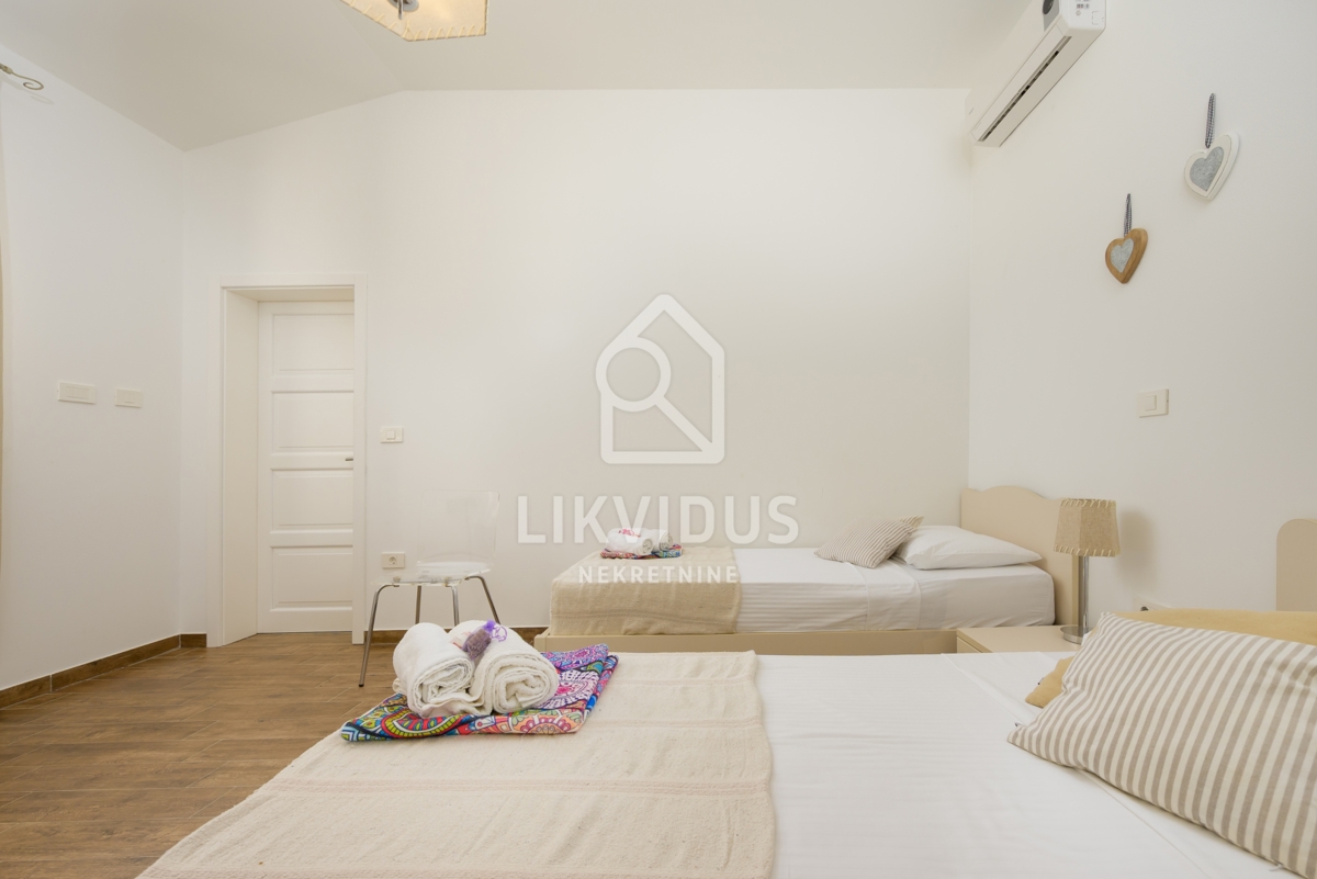 Hiša Svetvinčenat, 180m2