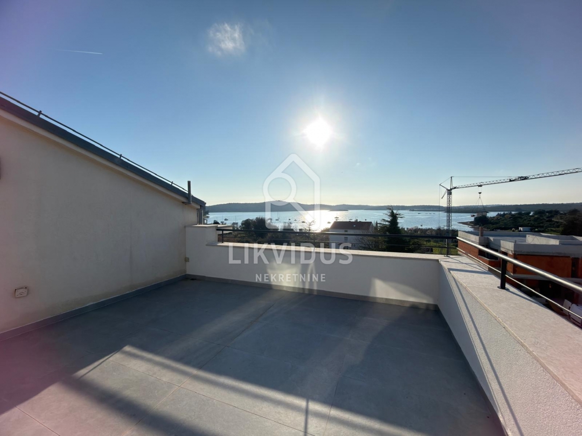 Stanovanje Medulin, 191,69m2