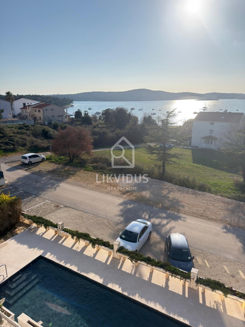 Stanovanje Medulin, 191,69m2