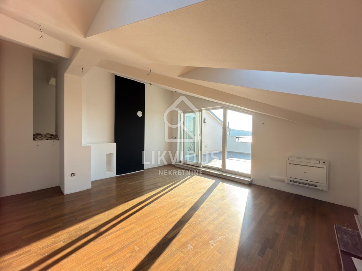 Stanovanje Medulin, 191,69m2