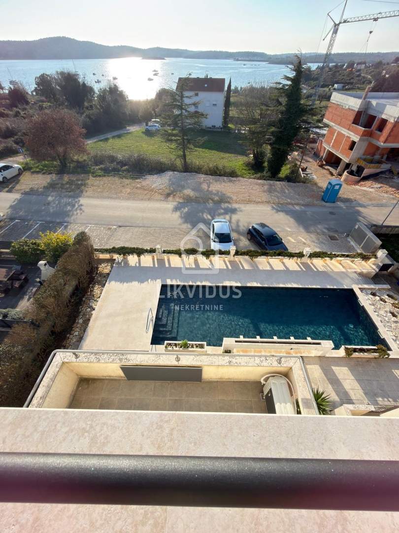 Stanovanje Medulin, 191,69m2