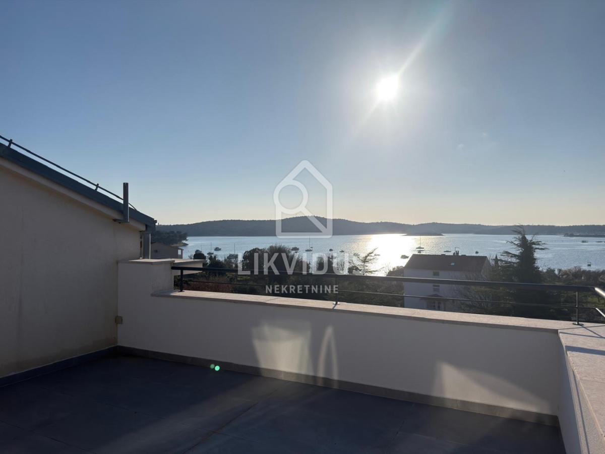 Stanovanje Medulin, 191,69m2