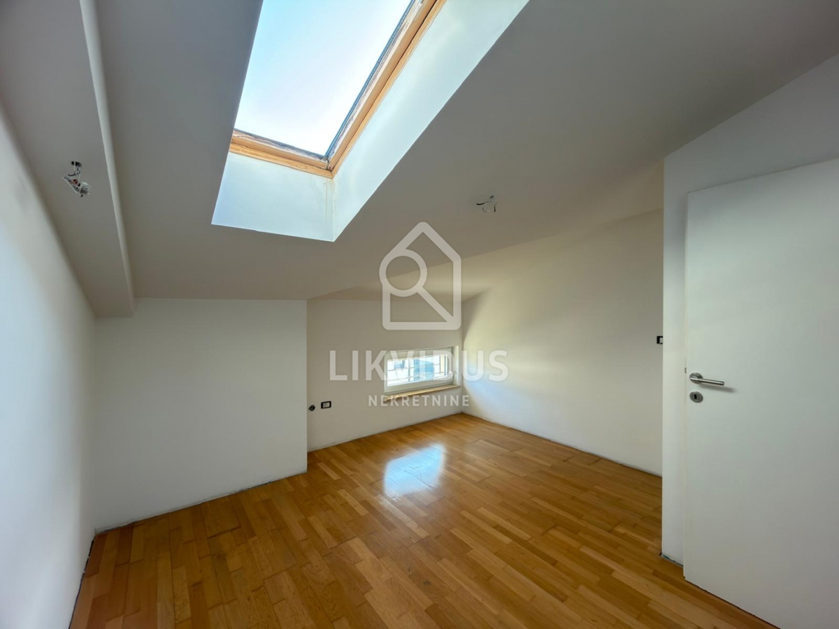 Stanovanje Medulin, 191,69m2