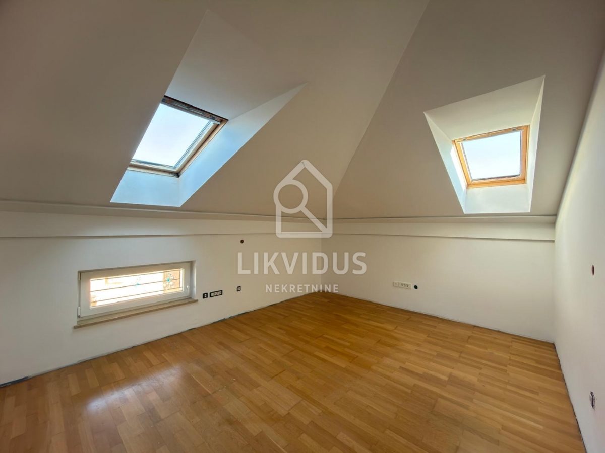 Stanovanje Medulin, 191,69m2