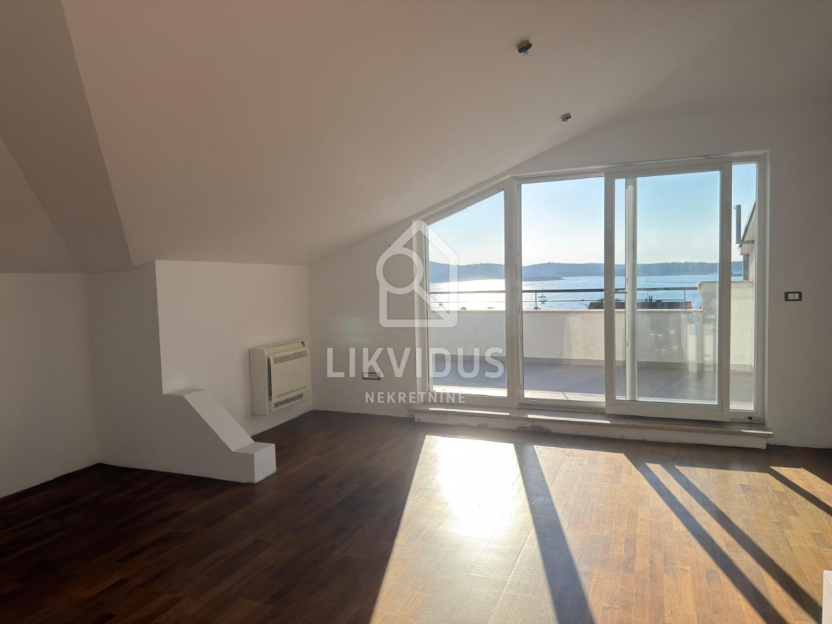 Stanovanje Medulin, 191,69m2