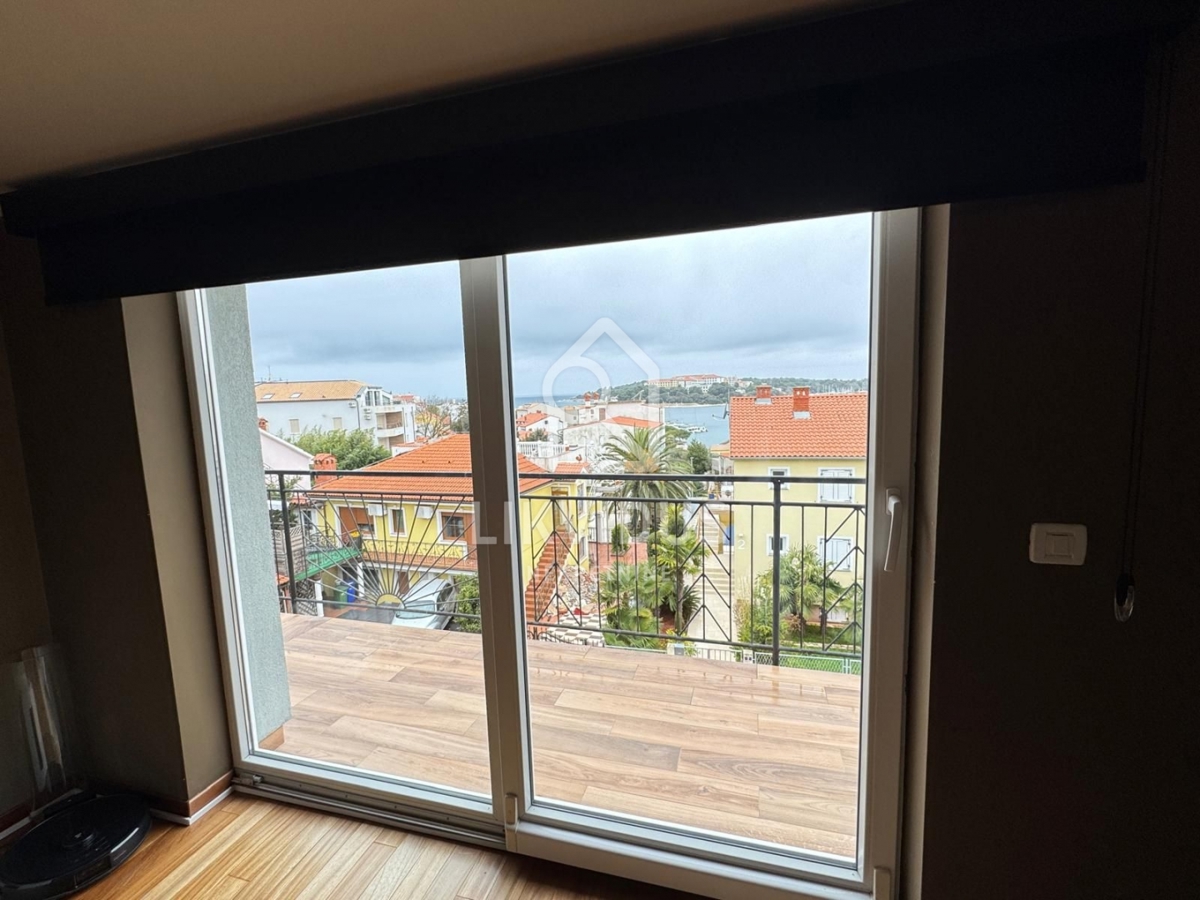 Poslovni prostor Pješčana Uvala, Medulin, 424,25m2