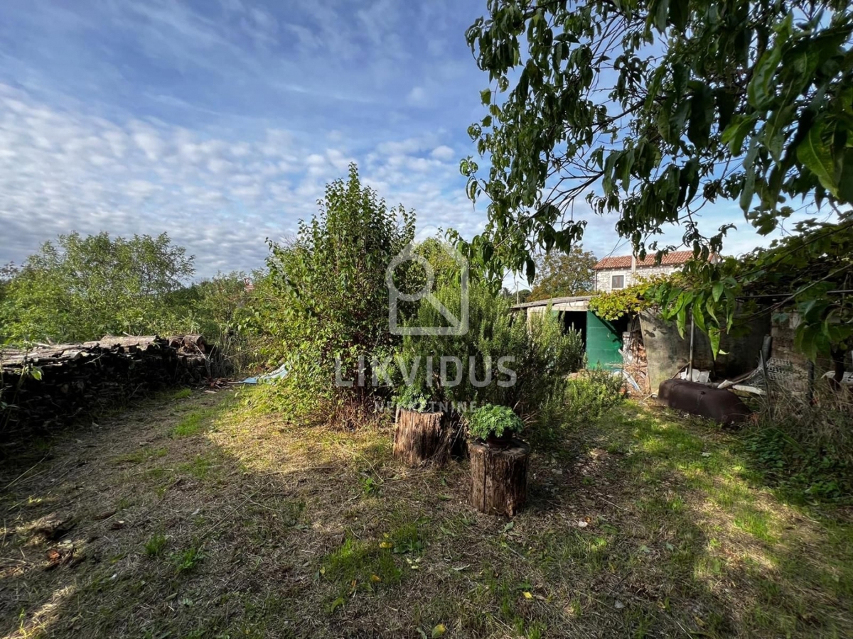 Zemljišče Orbanići, Marčana, 1.117m2