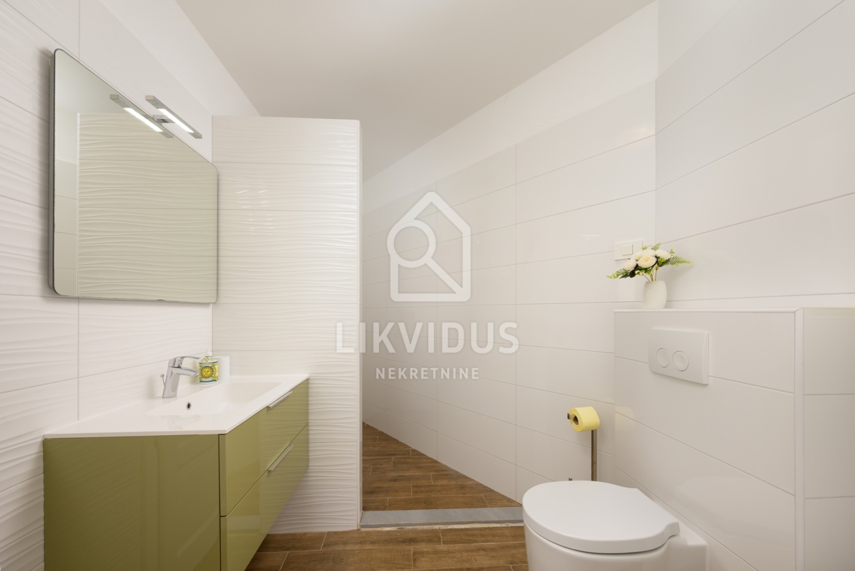 Hiša Svetvinčenat, 180m2