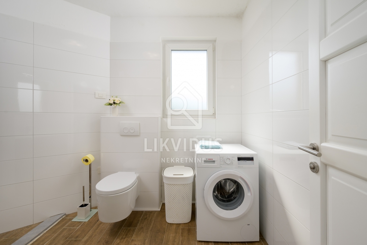 Hiša Svetvinčenat, 180m2