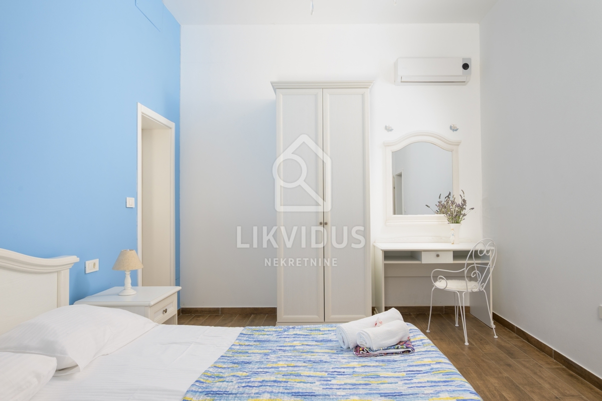 Hiša Svetvinčenat, 180m2