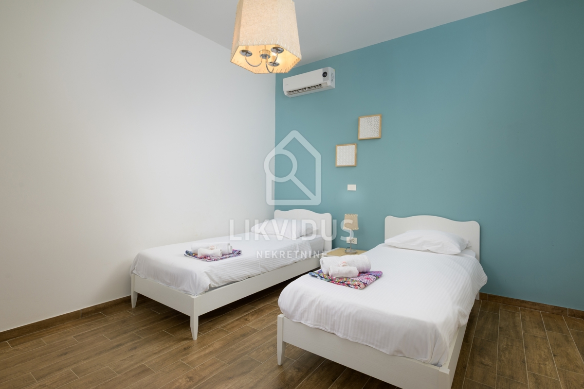 Hiša Svetvinčenat, 180m2