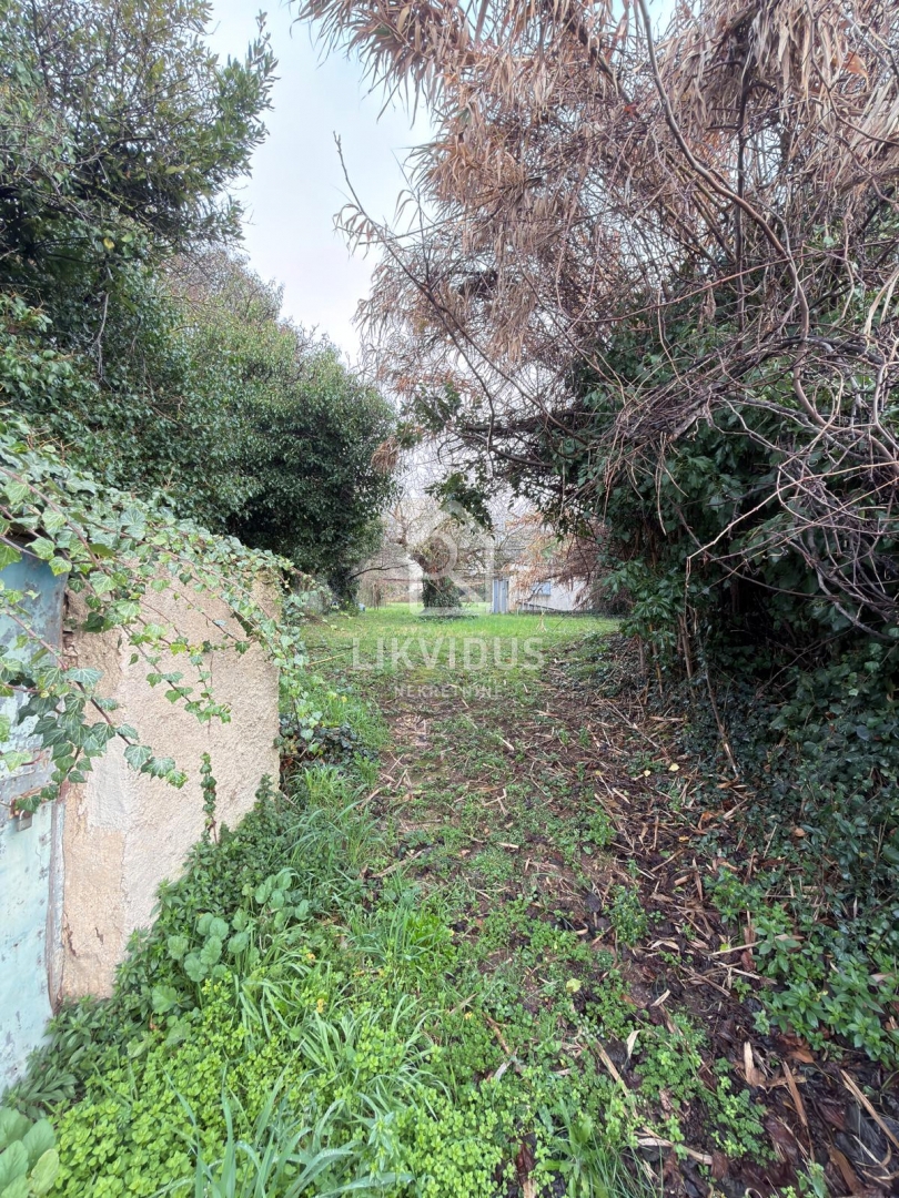 Zemljišče Veruda, Pula, 935m2