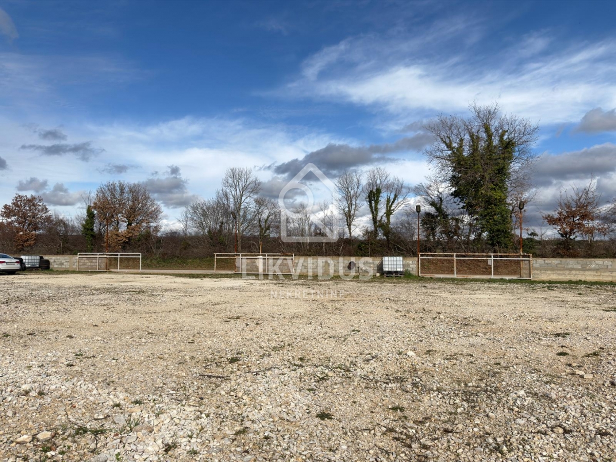 Zemljišče Valtura, Ližnjan, 3.909m2